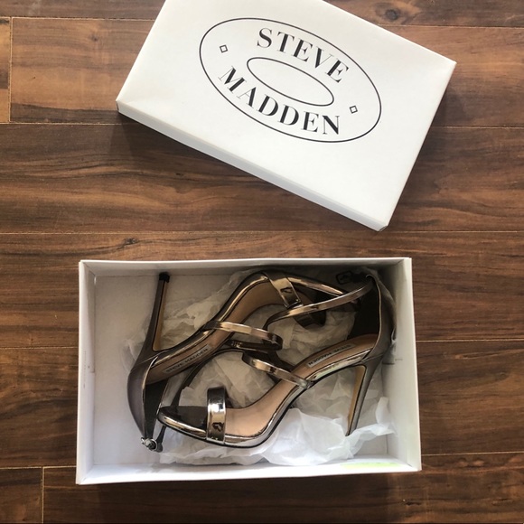 Shop 4 Less. Steve Madden Sheena Pewter - Picture 1 of 1